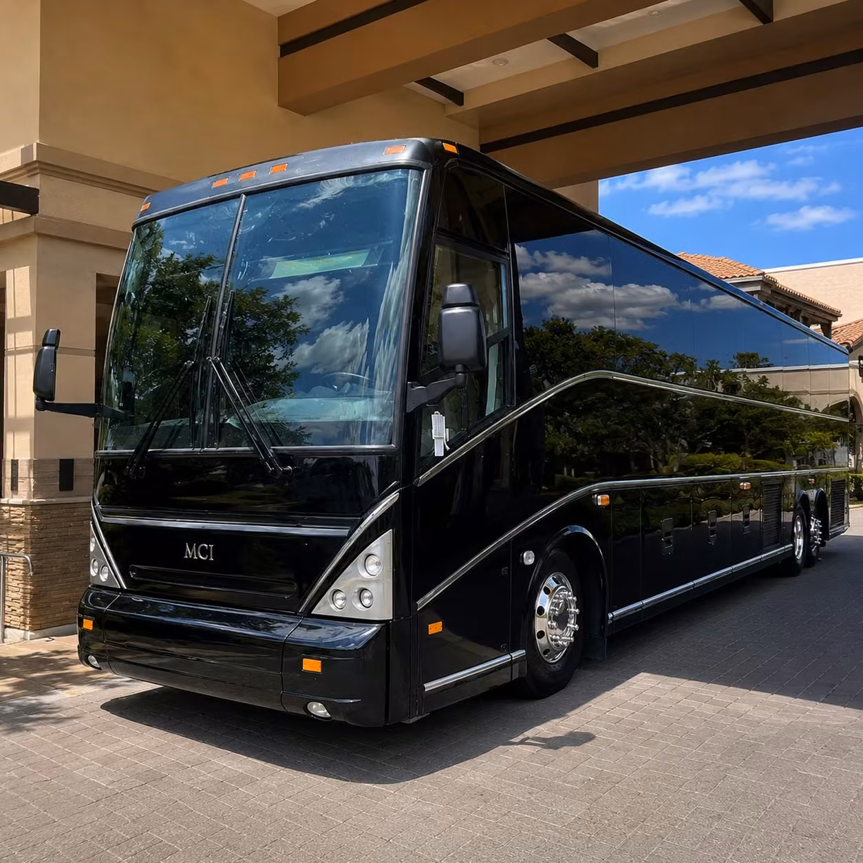 corporate event transportation in aurora colorado from the gaylord rockies to the denver tech center