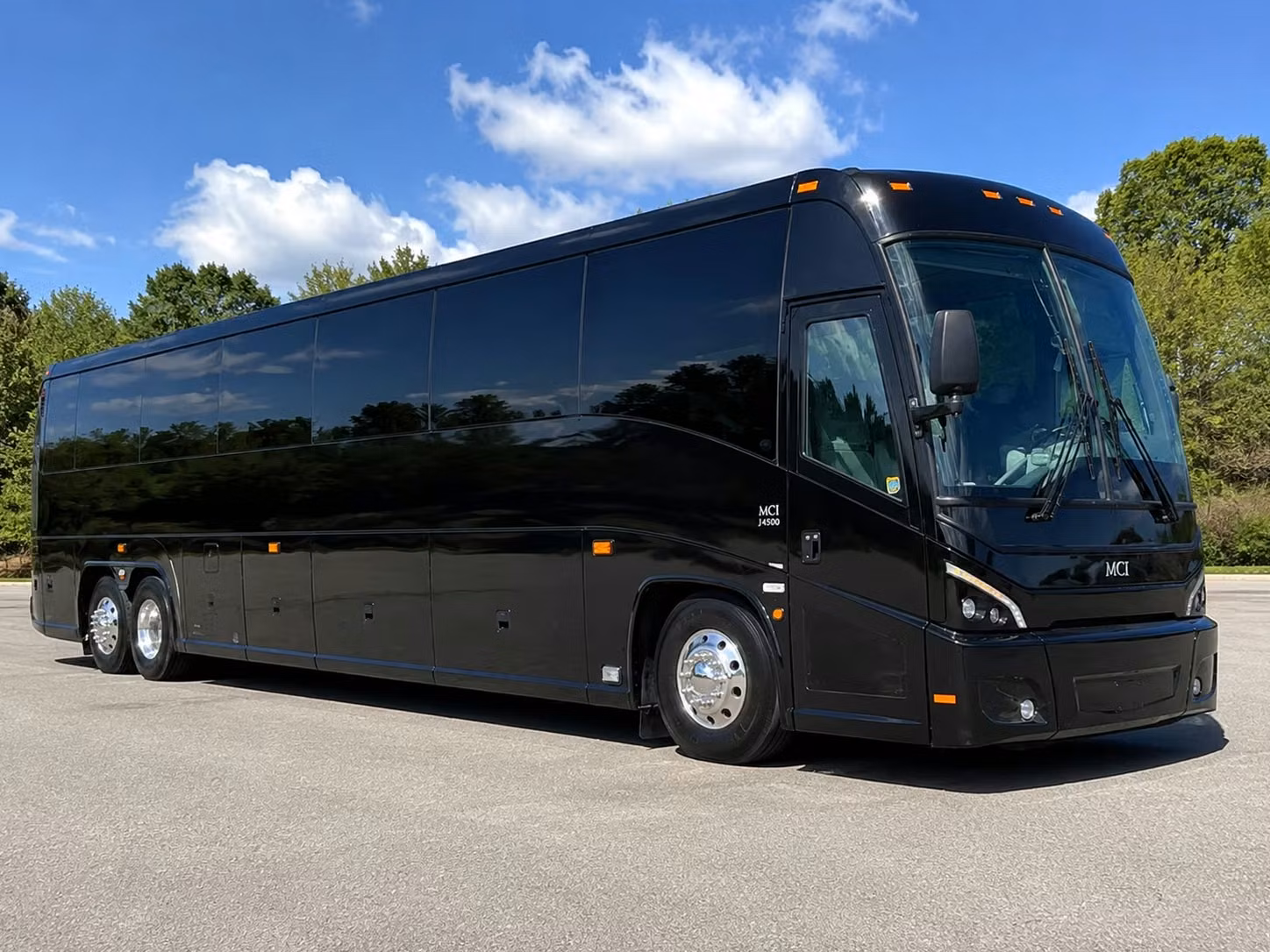 for easy field trip transportation to aurora s outdoor recreation and stem destinations charterbusrentalauroraco com has you covered