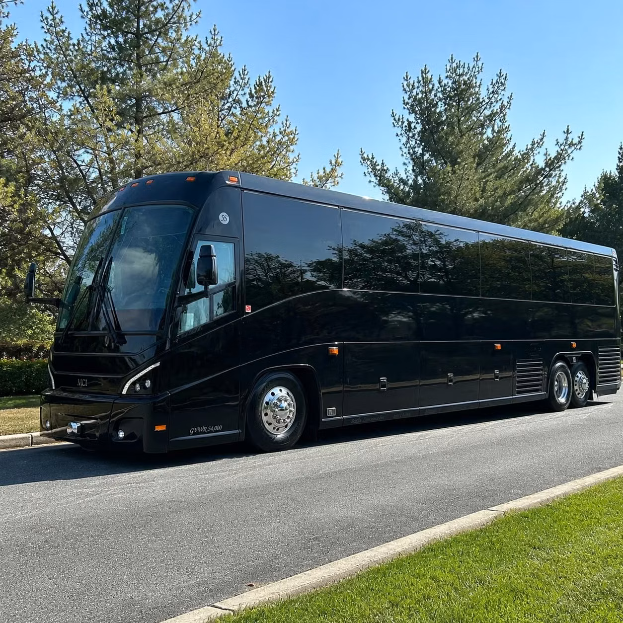 shuttle bus services for aurora city government agencies and municipal staff