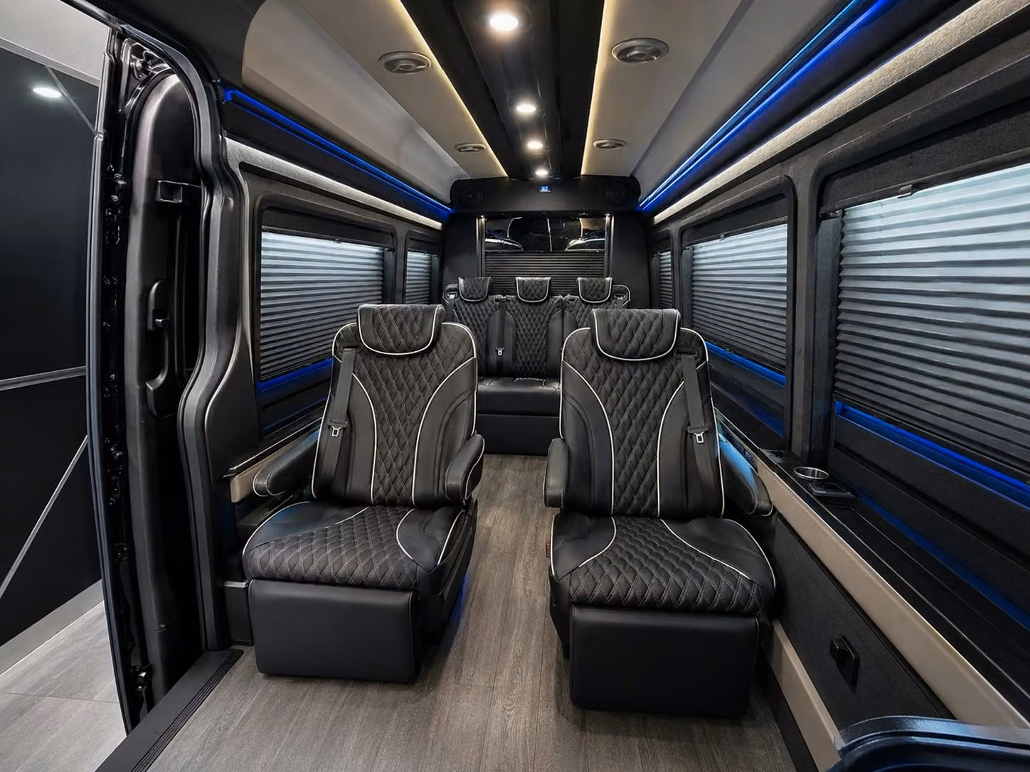 wedding groups sports teams and tour groups all use aurora airport shuttles